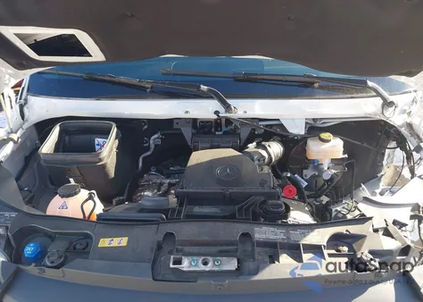 2024 Mercedes-Benz Sprinter 2500 Standard Roof 4-Cyl Diesel from USA, damaged, VIN W1Y4KBHY2RT164987